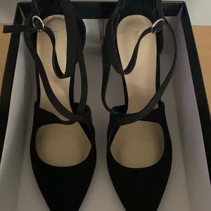 Nine West Black Fabric Heel